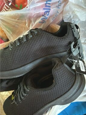 Men's All-Black Lightweight Mesh Sneaker